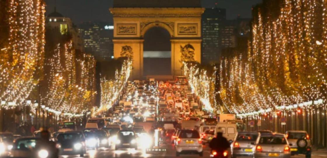 Prestige A Paris Luxe, Calme Et Proche Tour Eiffel Et Champs-Elysees Exteriör bild